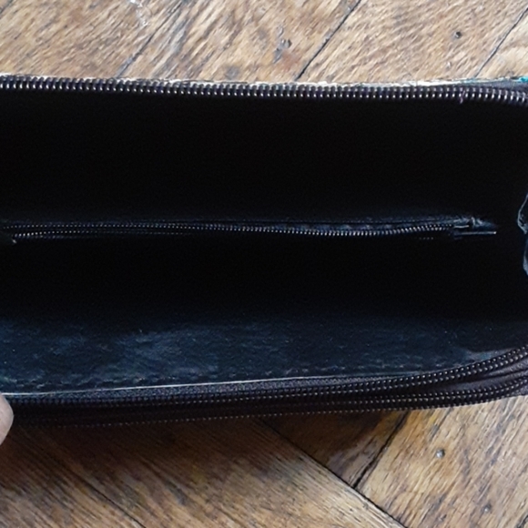 Wallet - Picture 2 of 4